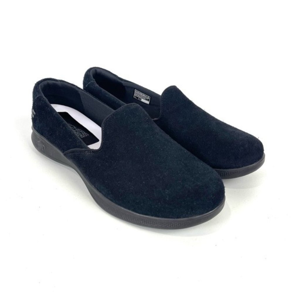 NEW Skechers On-the-Go Flex Black Suede Slip On Shoes Size 9.5